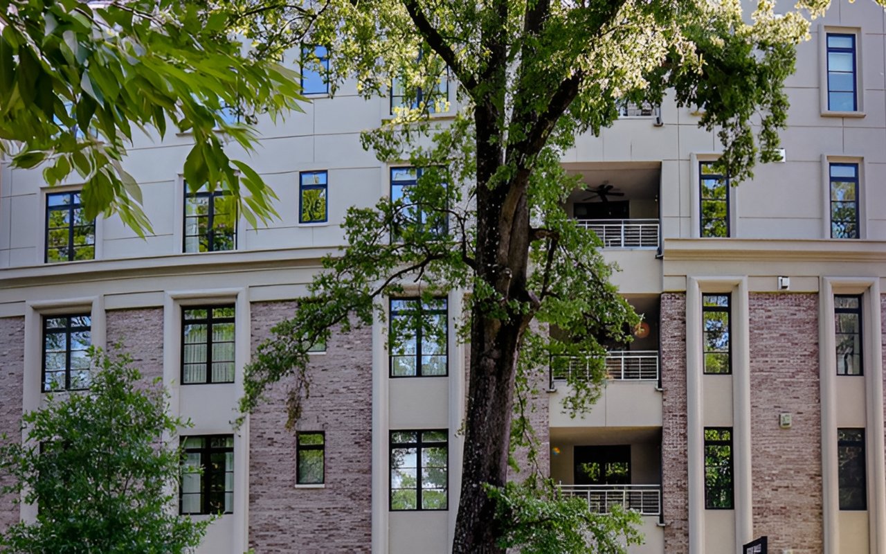 Dickens Mitchener Home of the Month: 1333 Queens Road #E4