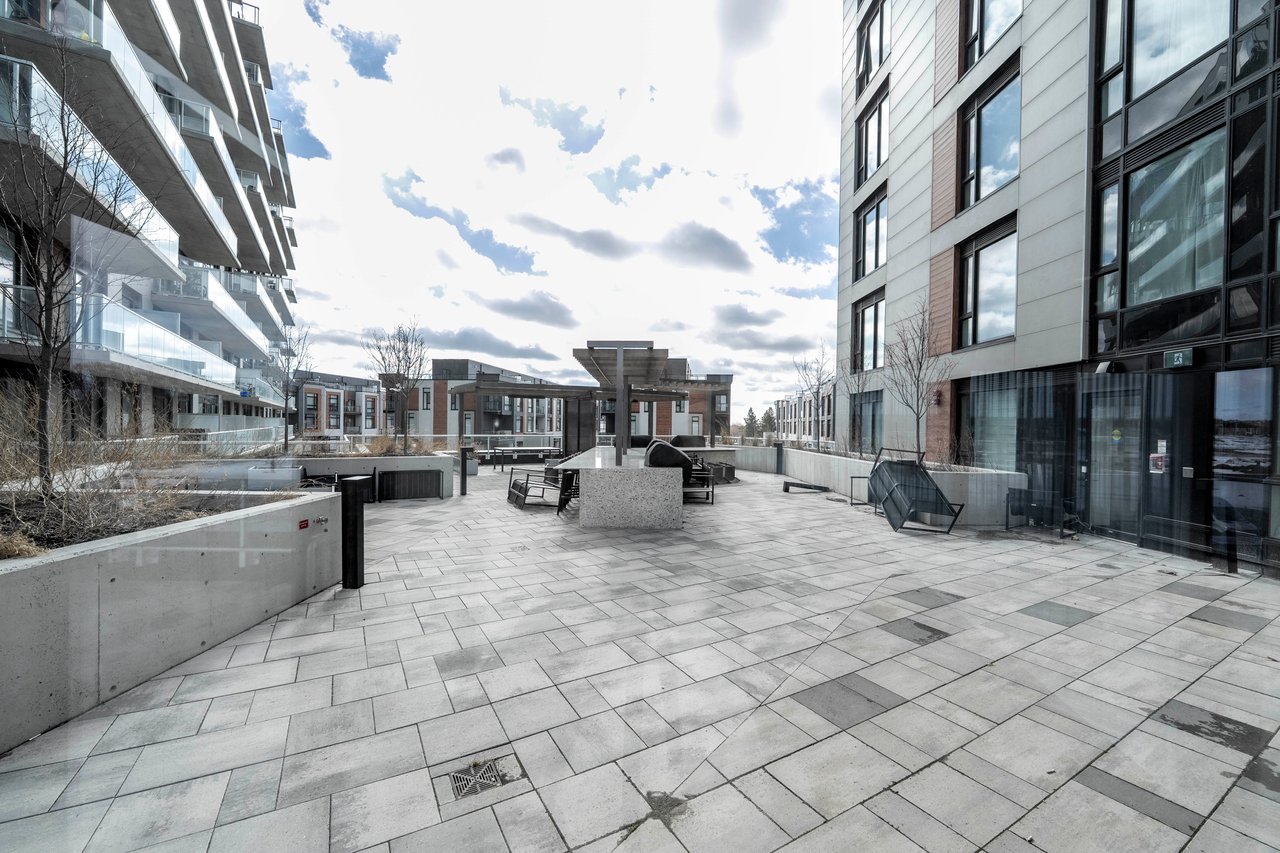 2 David Eyer Road, 525