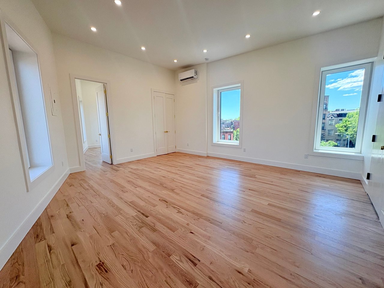 394 Broadway 4