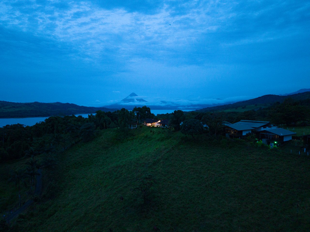 Rio Chiquito Ranch & Villas | 143-Hectare Ranch Estate with Villas, Forest & Full Infrastructure in Tilarán, Costa Rica