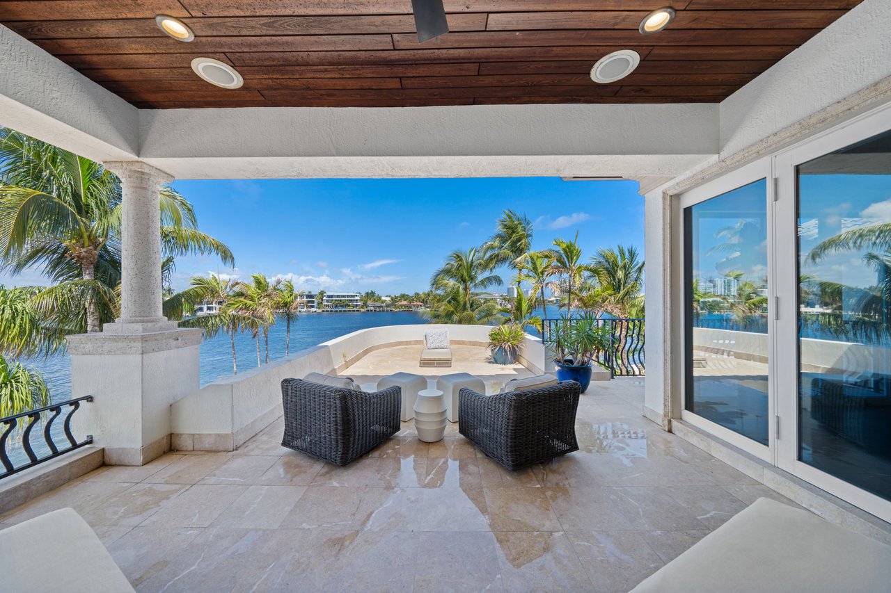 2593 SE 8th St, Pompano Beach, FL 33062