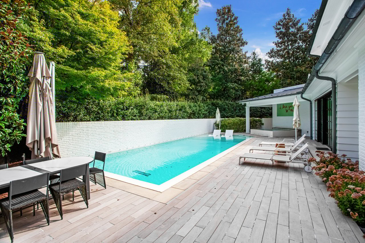 330 Tenney Cir