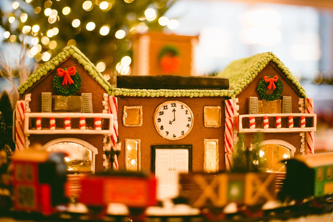 Springfield's Gingerbread Village