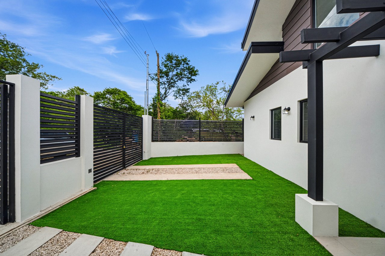 Villa Serena | Modern Luxury Home with Owner Financing Available in Playa Potrero