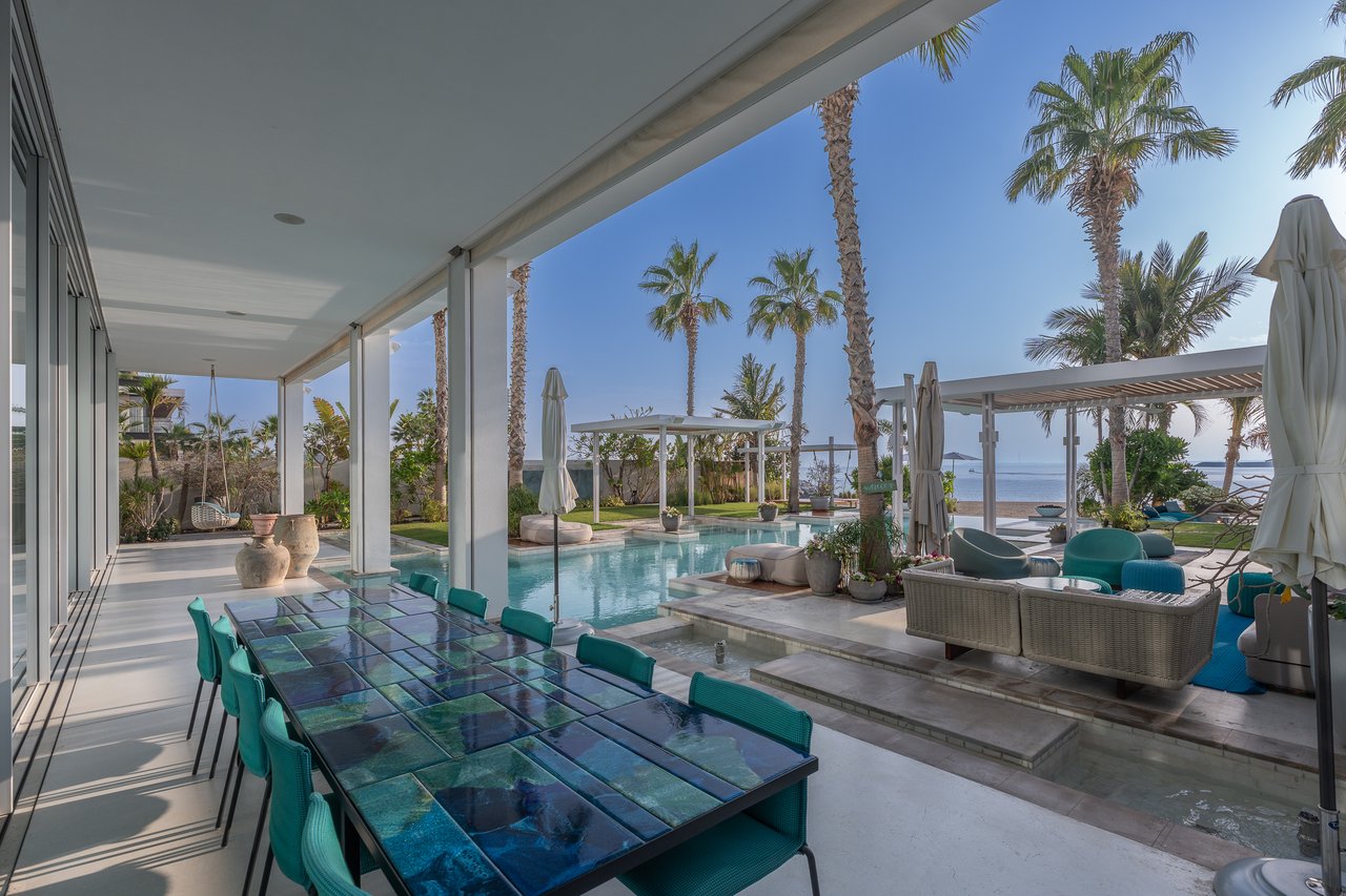 Jumeirah Bay Island Villa