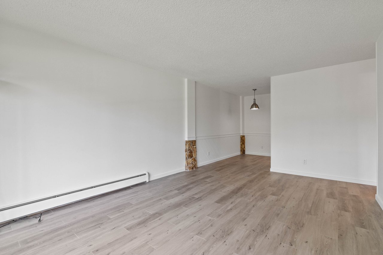 635 56 Avenue SW Unit: 206