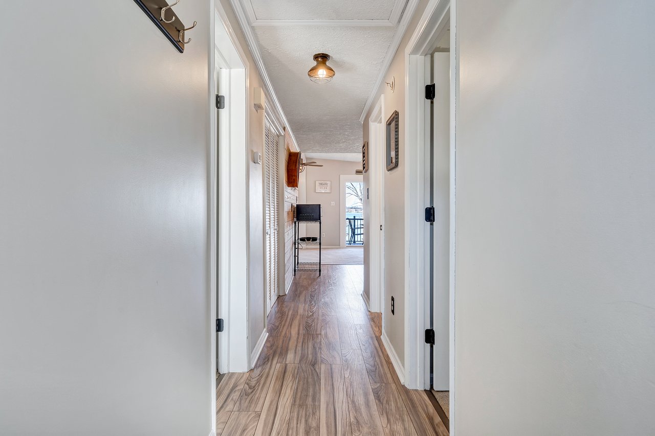 1111 Jefferson Dock RD