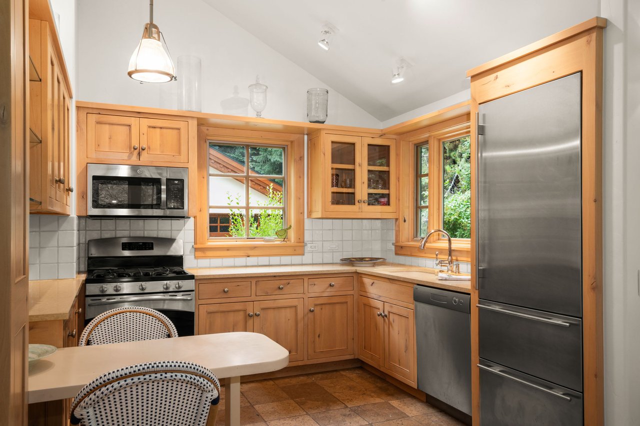 7 Rose Ct