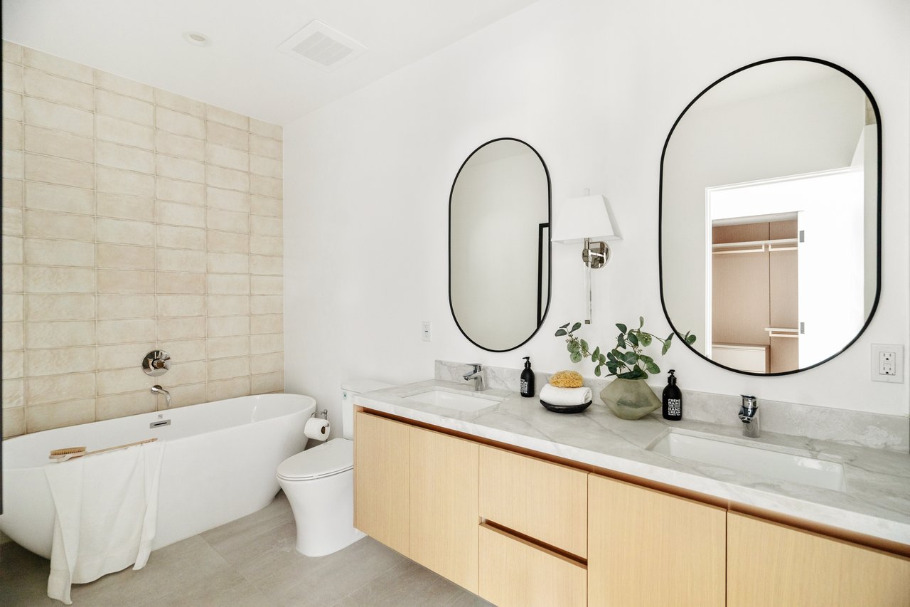 Ambrosia at Hillhurst