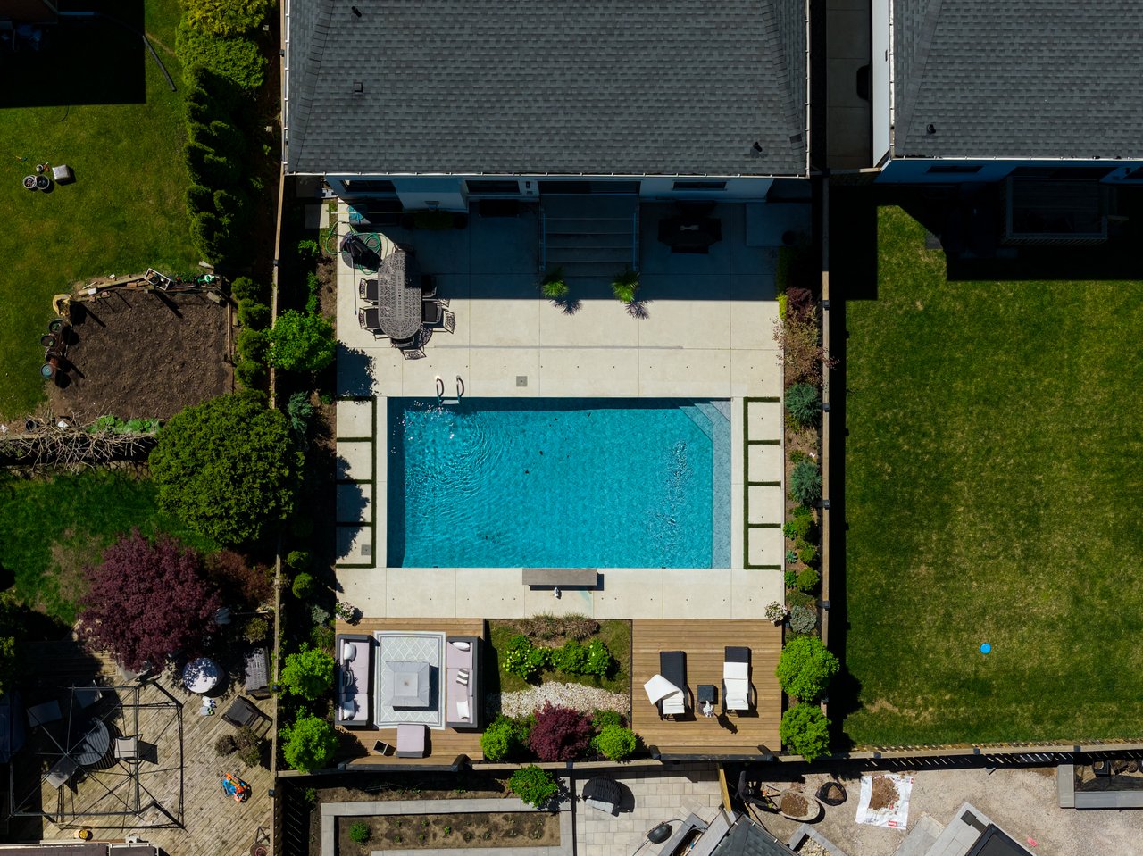 175 Burloak Drive W
