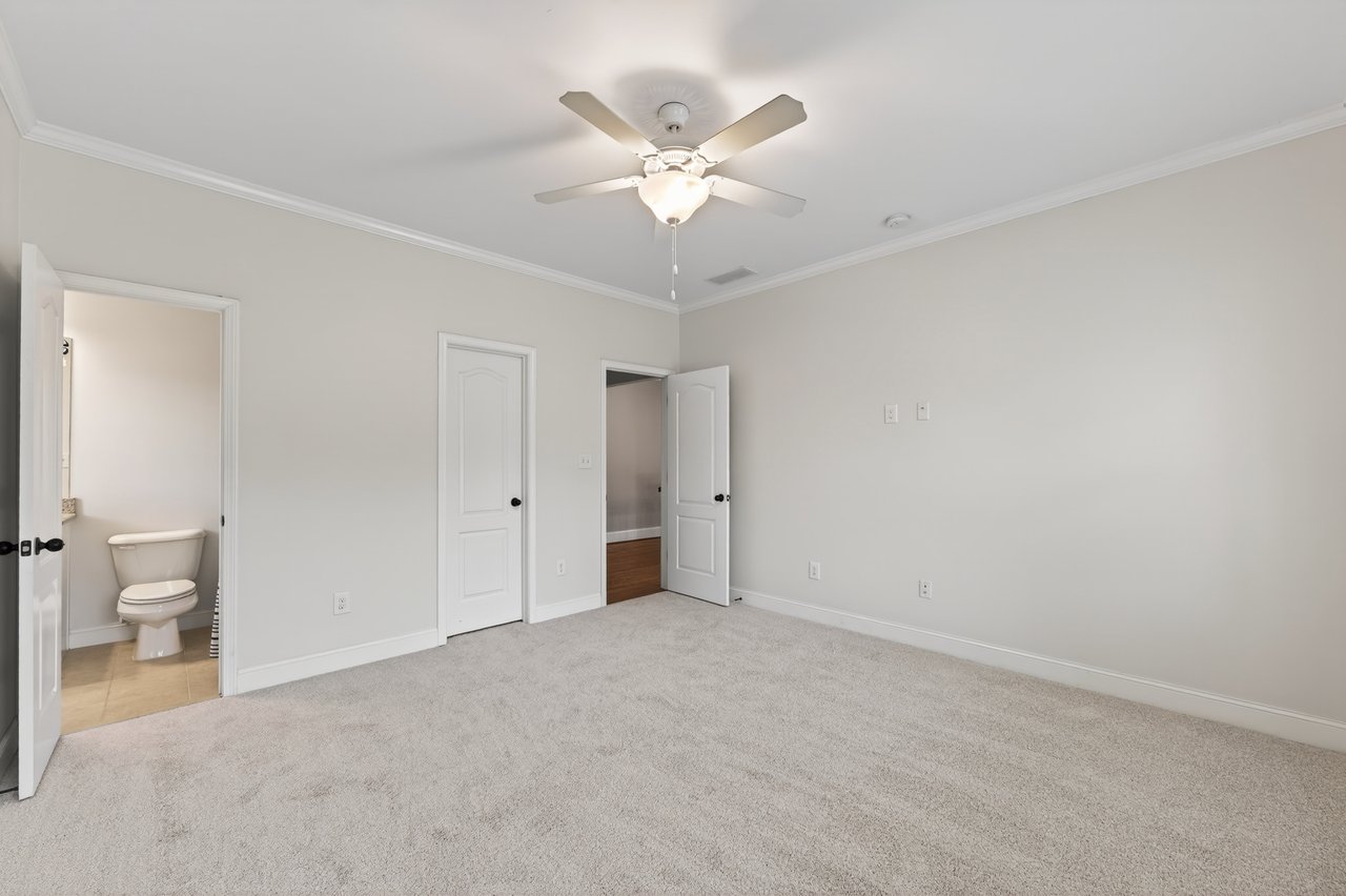 16555 Quayside Drive