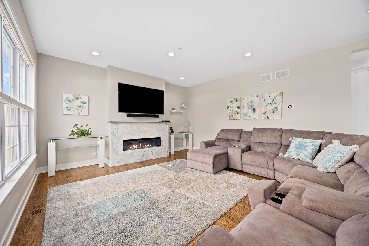 732 Parkwood Ave