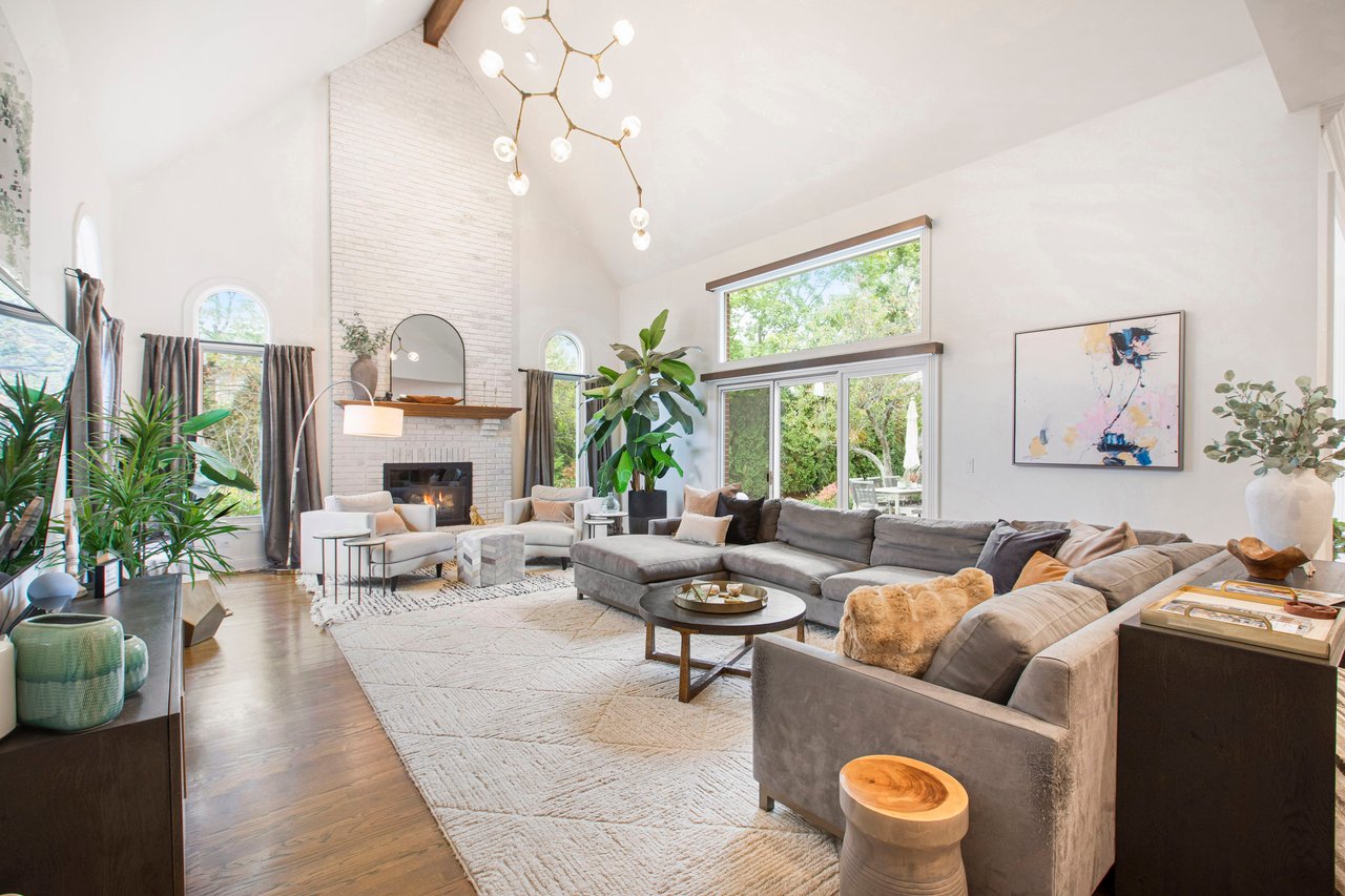 510 Broadsmoore Drive