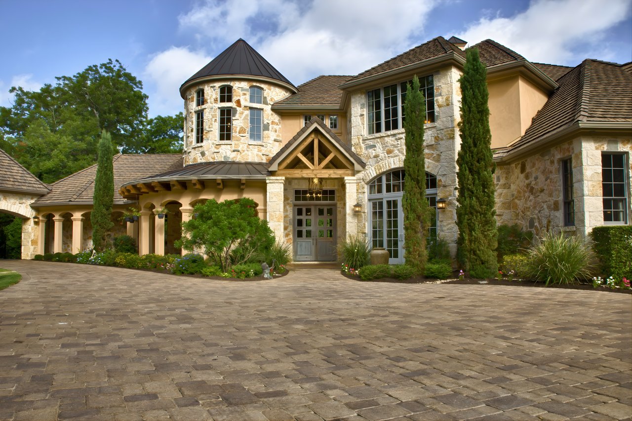 Edgewater Waterfront Estate