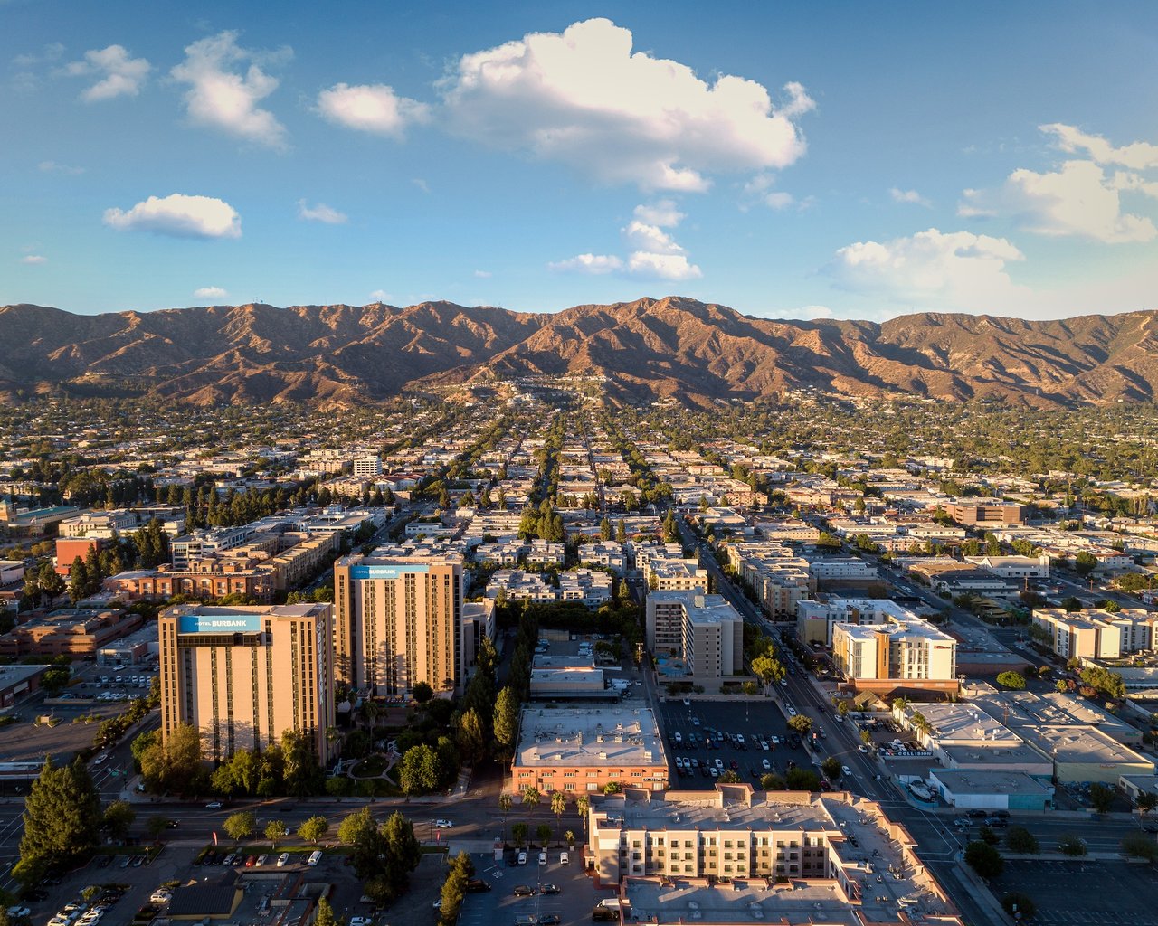  Best Real Estate Agents in Burbank vs Studio City: 2026 Comparison for Sellers