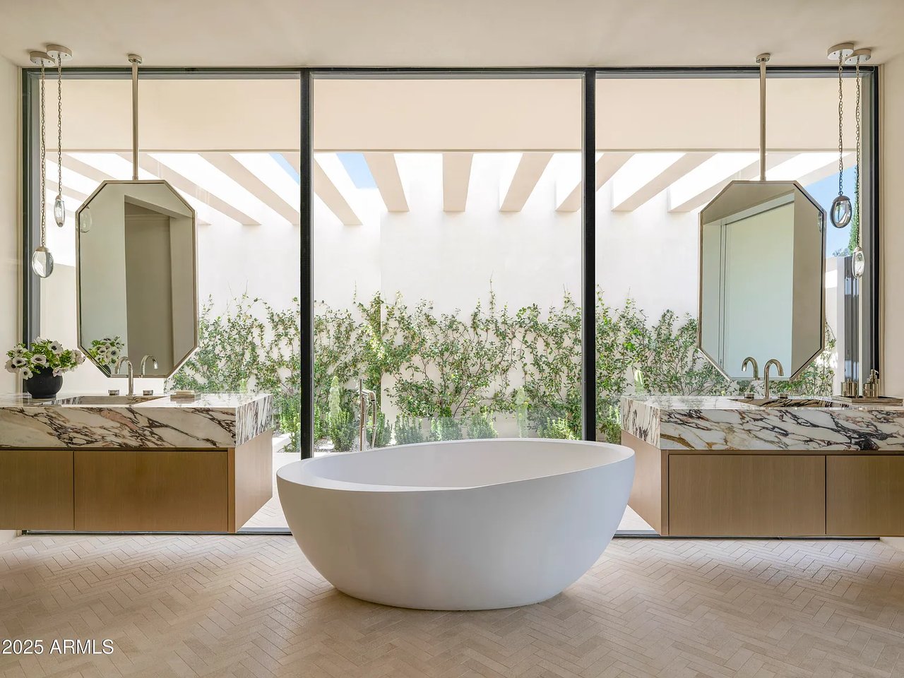 4510 E Maderos Del Cuenta Drive