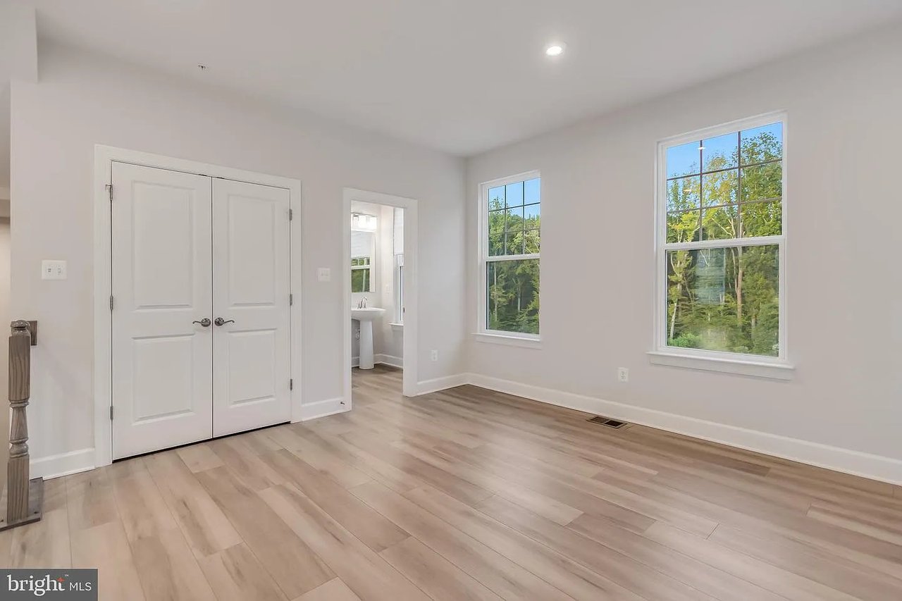 10835 Foxtrot Cir
