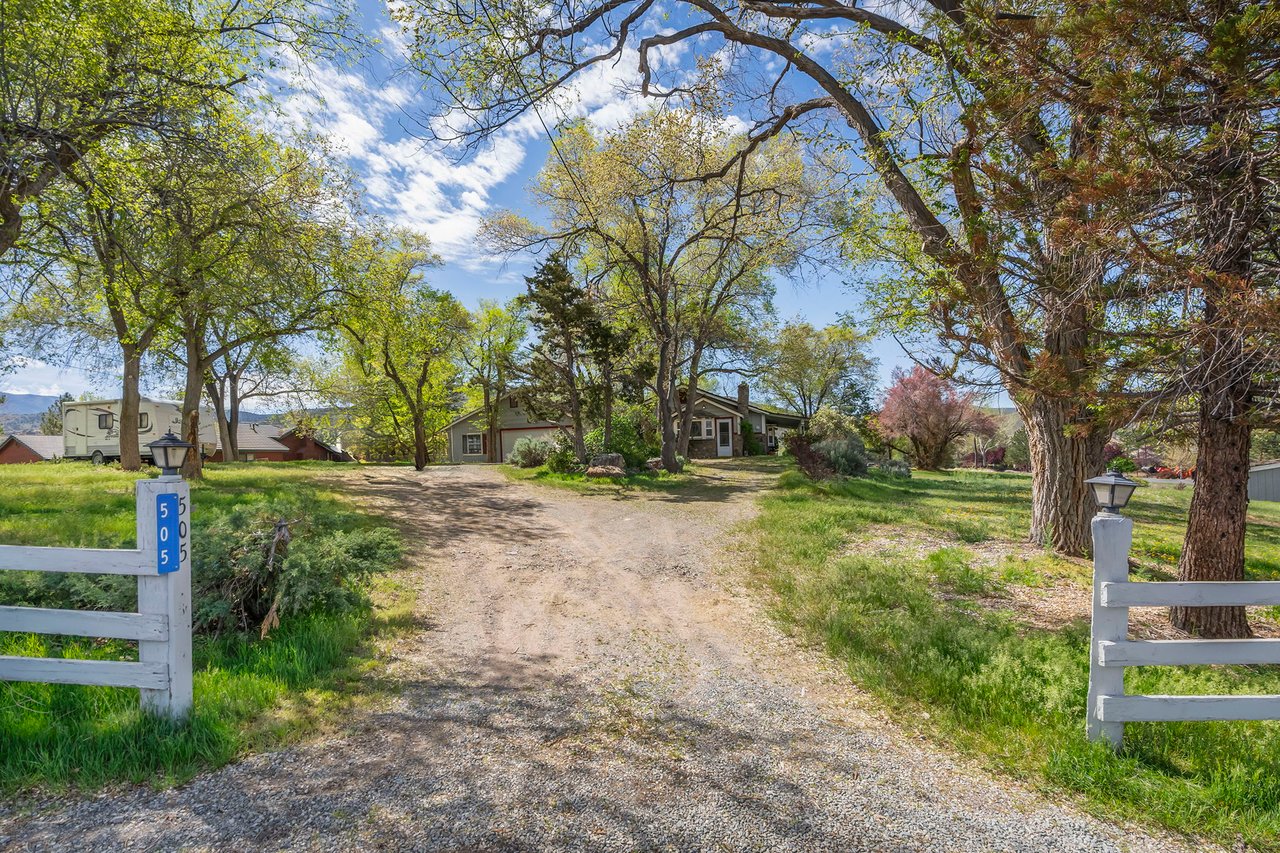 505 Rhodes Rd, Reno, NV 89521
