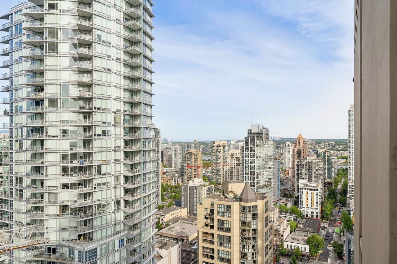 2705-1308 Hornby St Unit: 2705