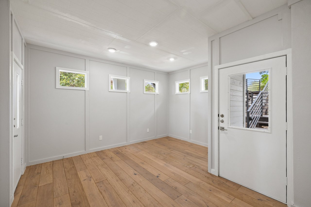 6905 Ladera Norte | Contemporary Northwest Hills Estate