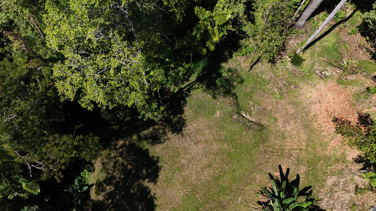 “Private Beach Community | 1,708 m² Build-Ready Lot in Ballena”