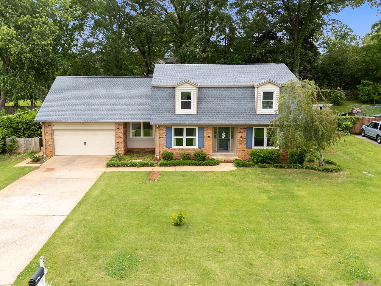Spacious 4BR/3BA Home with Pool, Bonus Room & Office – Perfect for Work & Play!