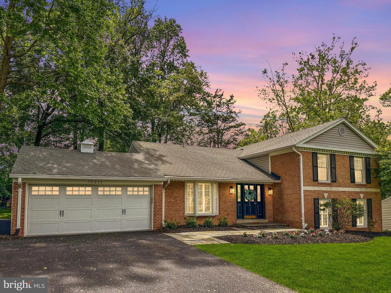 15212 Bitterroot Way
