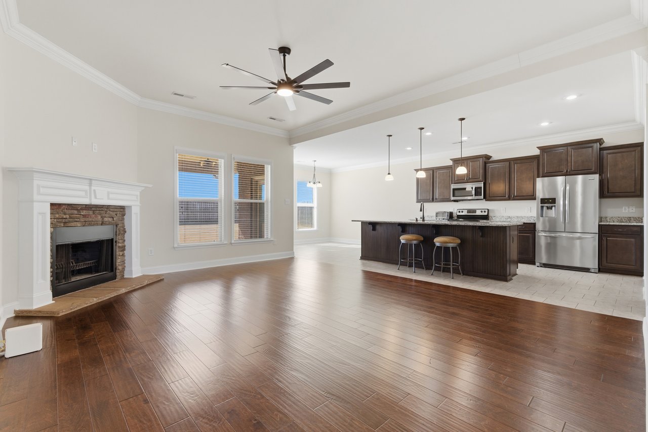 4 Bedroom Meridianville Home with Fully Fenced Yard!