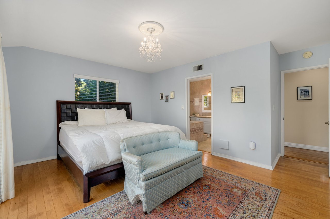 23001 Lita Pl, Woodland Hills, CA 91364