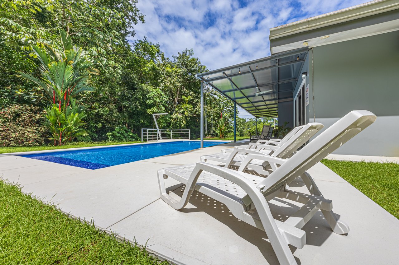 Perfect for Families or a Peaceful Retirement, Uvita Pacific Ocean Town
