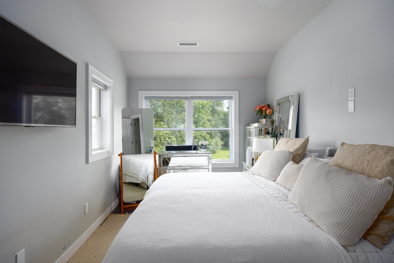 401 Woodmont Road