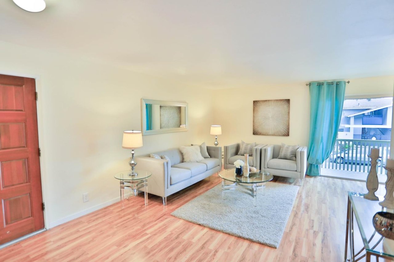 280 Easy Street Unit #210