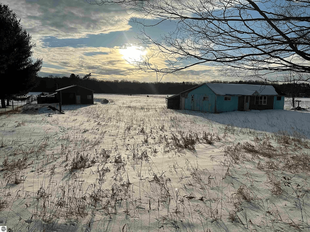 167 N Pioneer Rd