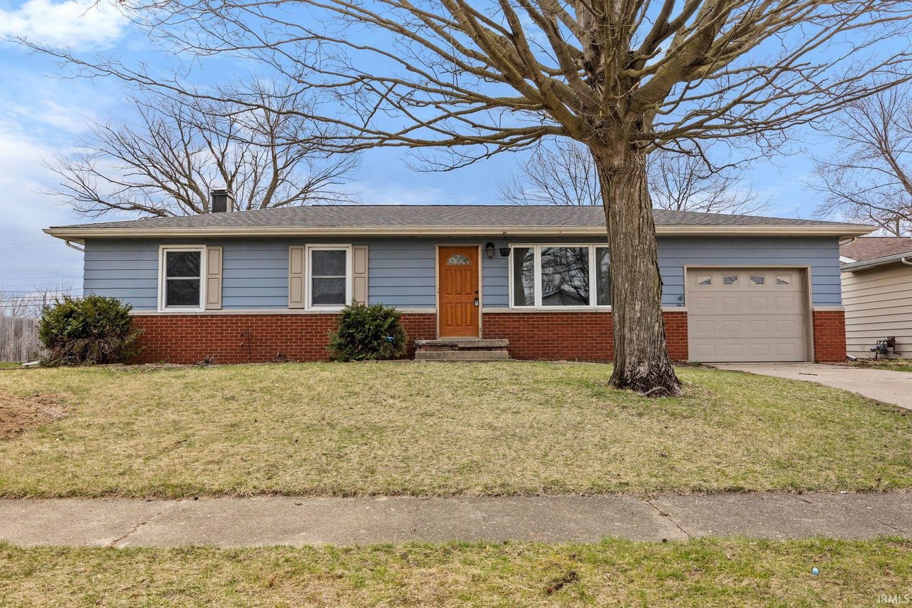 2479 Dogwood Ln