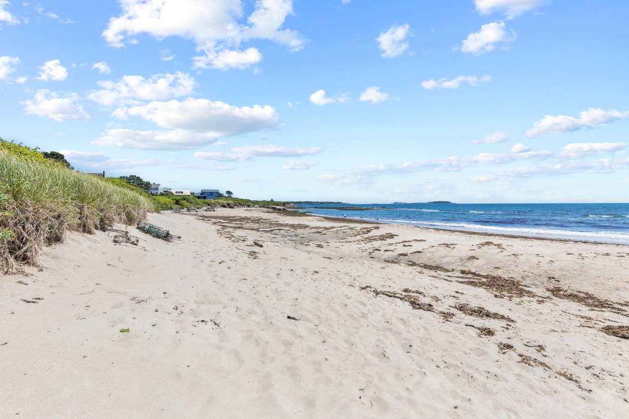 16 Atlantic Drive, Unit #: 16