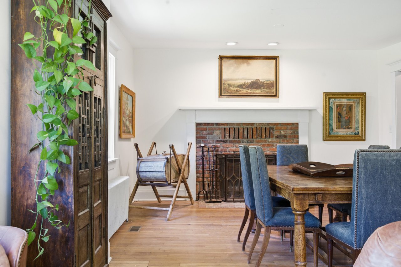 12 COLD SPRINGS ROAD