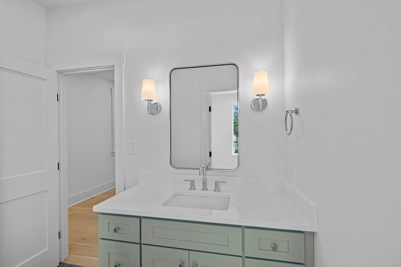 2746 Bancroft Street