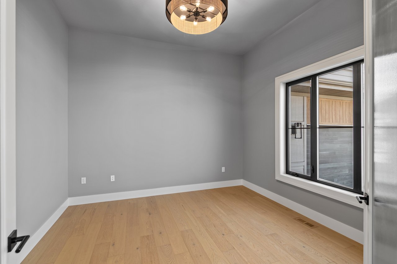 265 Rowmont Drive NW