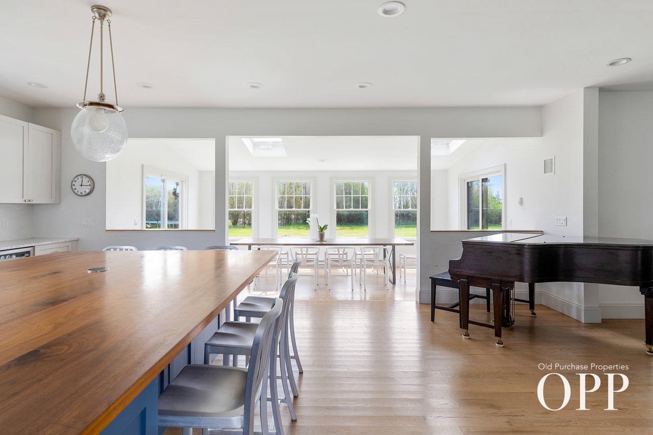 Waterview Getaway for the Ultimate Paddler