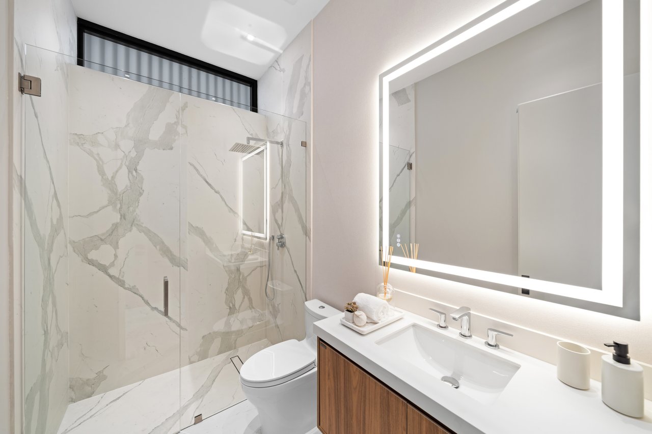 2950 NE 164th Street