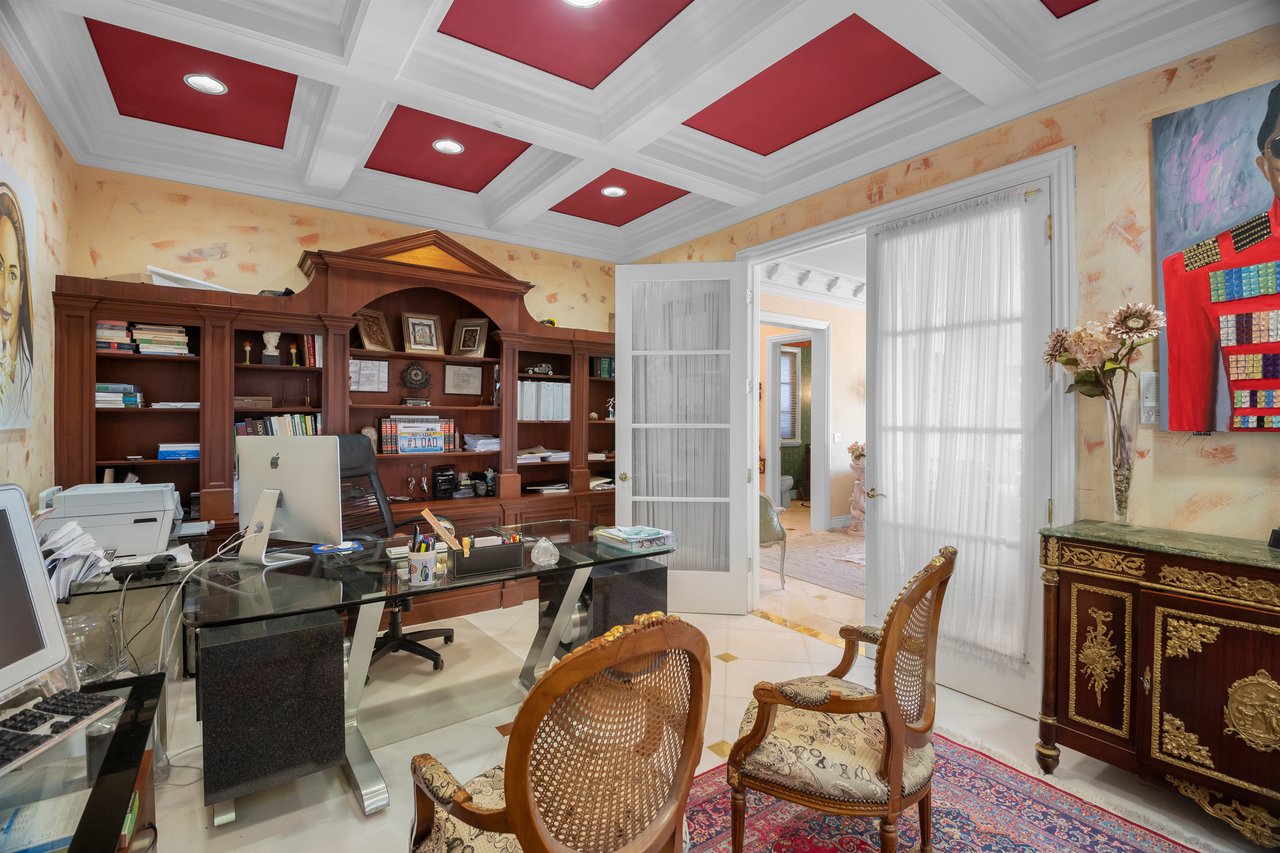 16840 Cypress Way