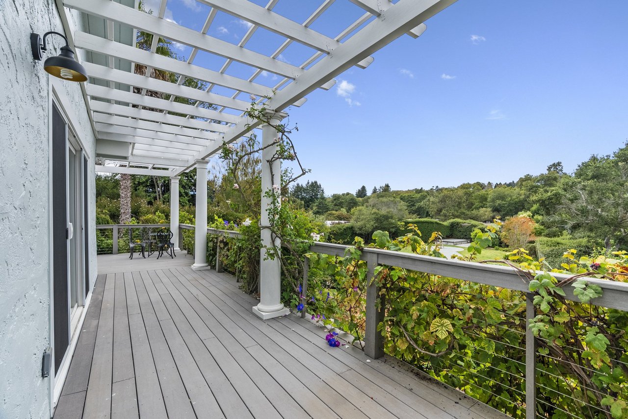 3999 Cherryvale Avenue | Soquel, California