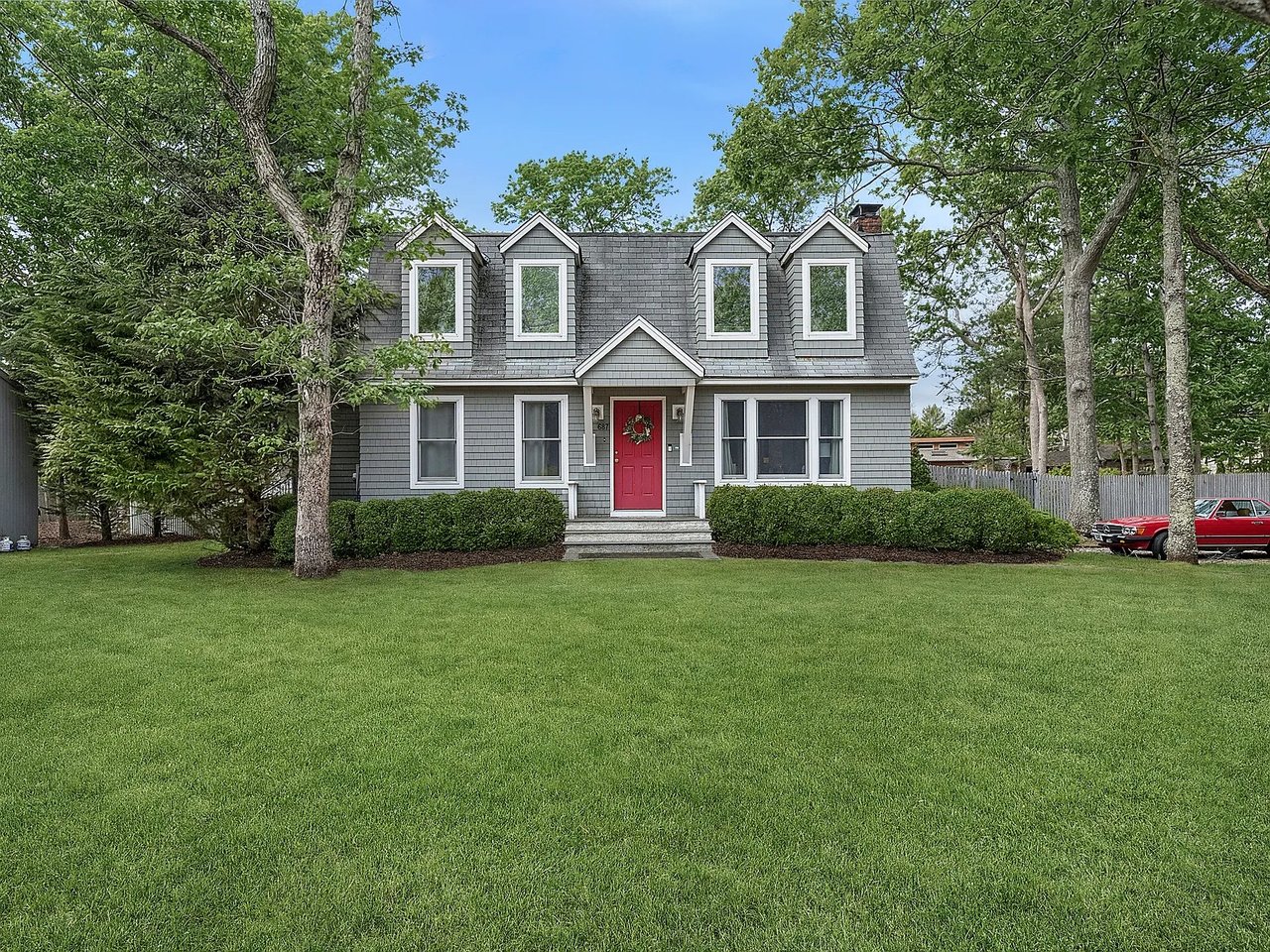 687 Accabonac Rd