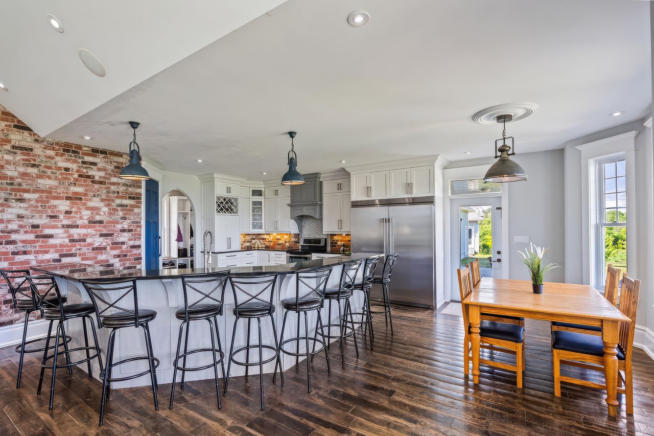 3663 Whitney Howard Rd