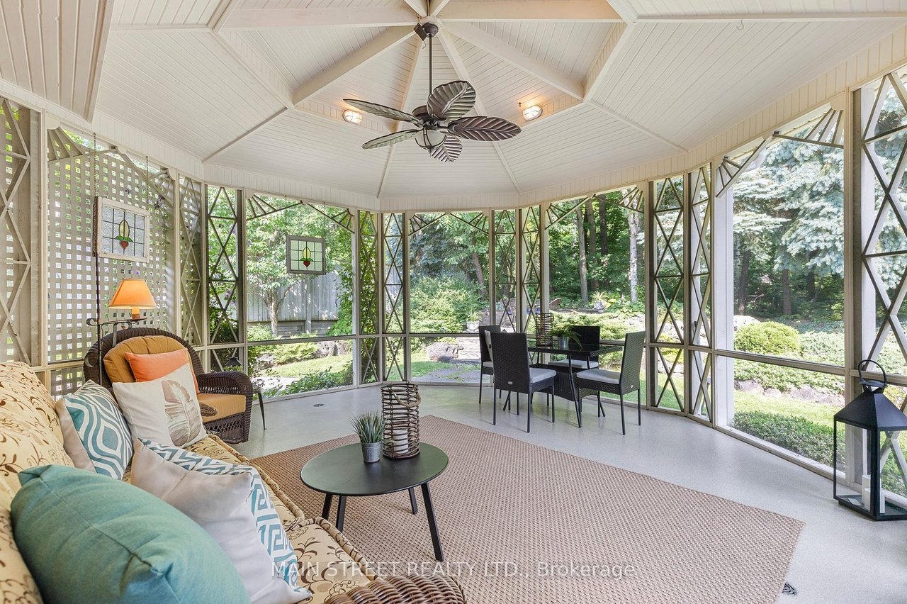 120 Willow Farm Lane, Aurora