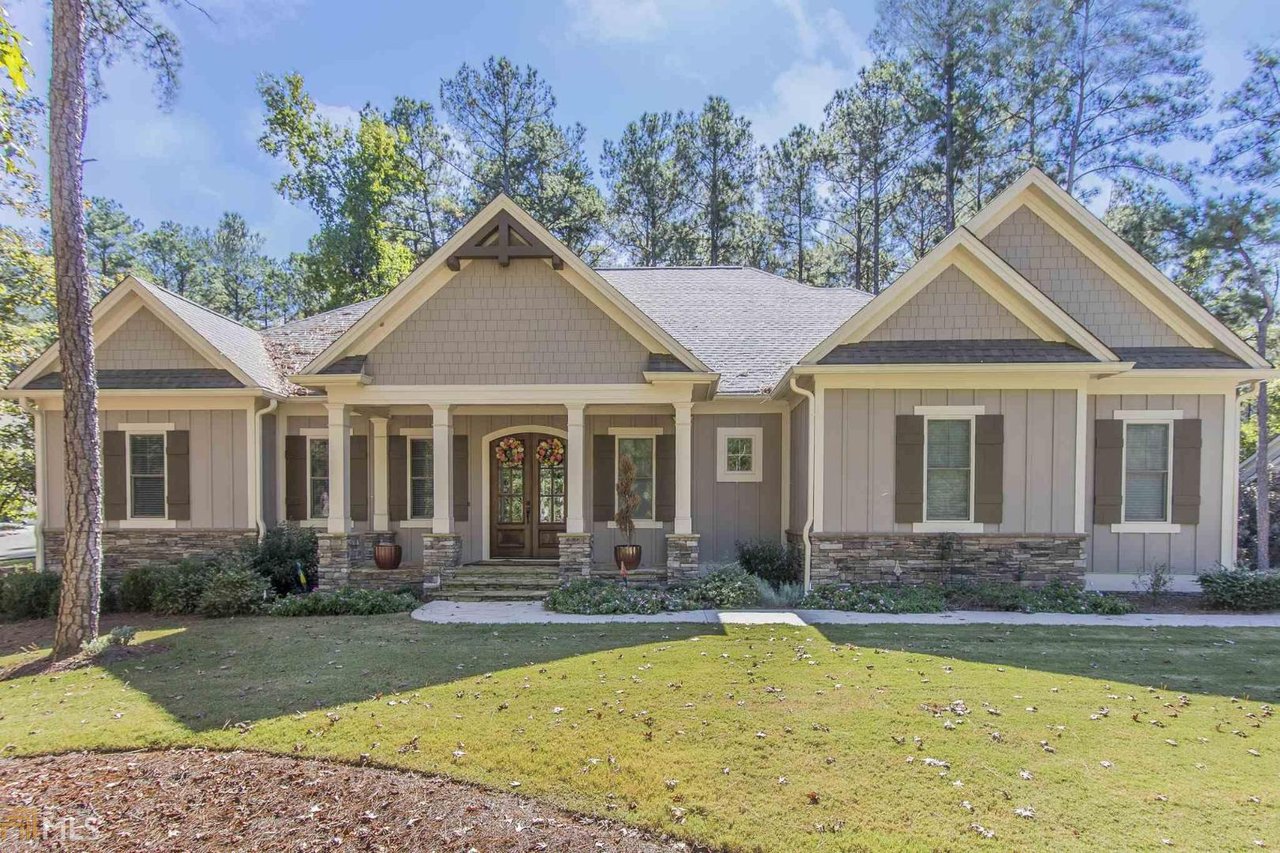 1070 Big Water Cir