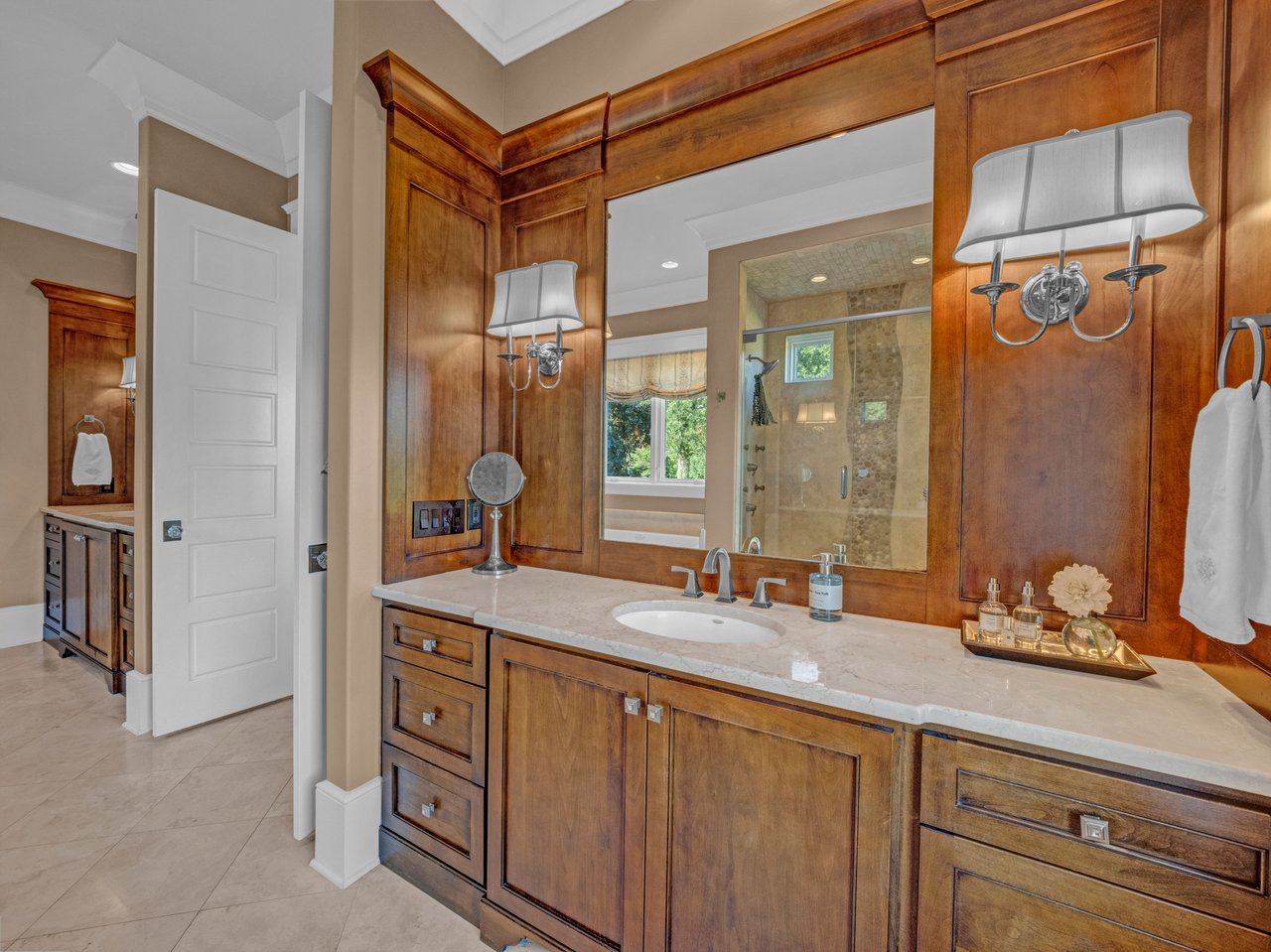 162 Acre Estate with Mountain Views