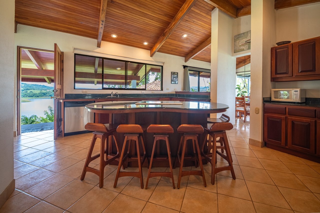 Rio Chiquito Ranch & Villas | 143-Hectare Ranch Estate with Villas, Forest & Full Infrastructure in Tilarán, Costa Rica