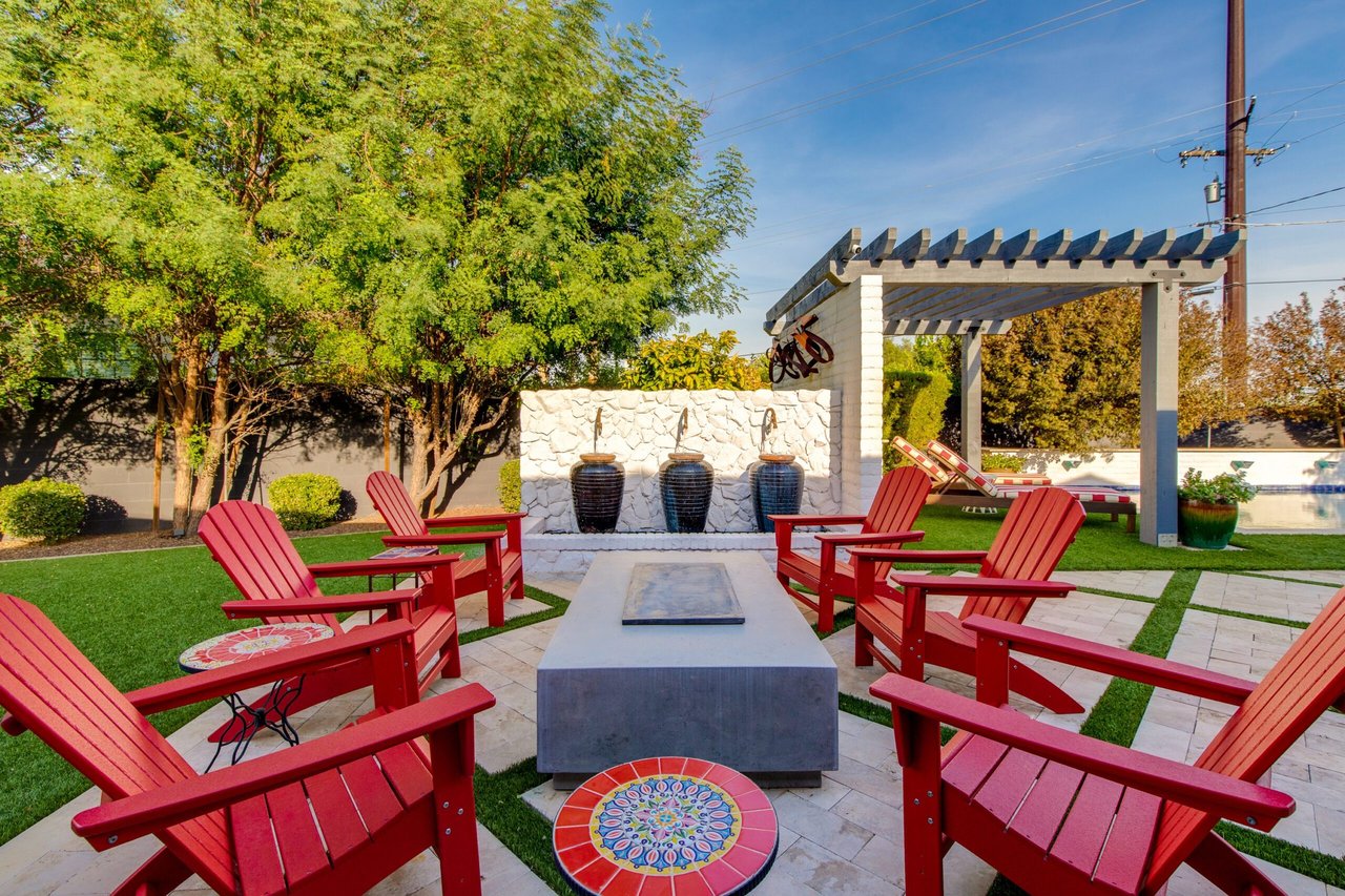 6647 E Calle Redondo