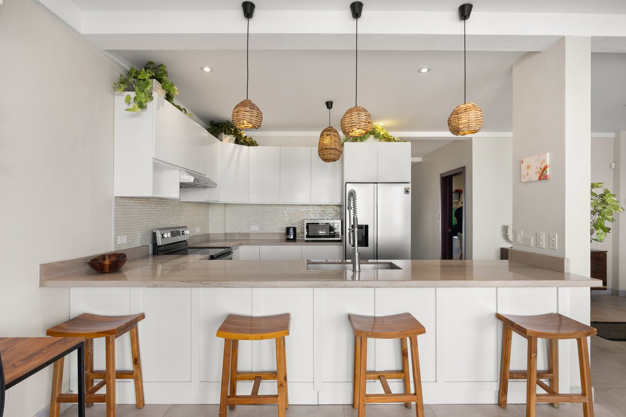 Golden Palms #4: Modern Beachfront Condo in Playa Potrero | 2 Bed, 2 Bath